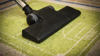 Ковер пахнет свежестью, как после химчистки — рассыпаю это и пылесошу: никакой химии, только натуральные компоненты