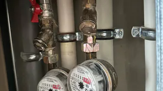 «Сказали ждать до весны»: жители села Подвязье третьи сутки остаются без воды