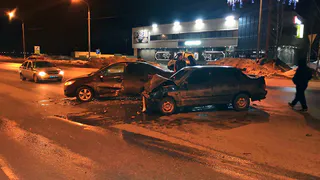 На Касимовском шоссе толкнулись Ford Focus и «пятнадцатая»