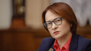 Складывается безвыходная ситуация: Эльвира Набиуллина предупредила всех, у кого есть вклады и кредиты