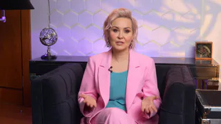 Небеса готовят подарки: этим знакам зодиака повезет на следующей неделе, по прогнозу Василисы Володиной