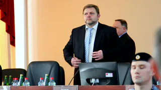 Осужденный экс-губернатор Кировской области - Никита Белых устроился работать в библиотеку в колонии