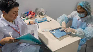 Нижнекамские медики просят без надобности не таскать детей в больницы