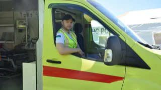 Сотрудники скорой помощи спасли умирающую жительницу Коми