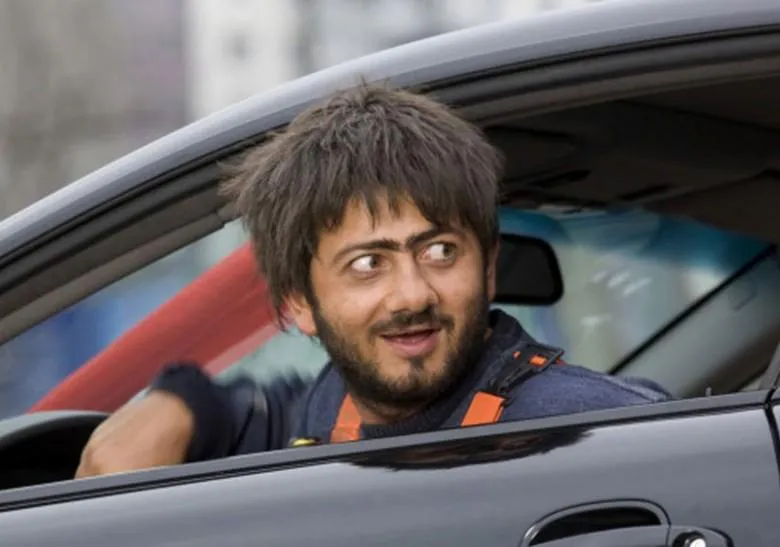 Работники из ближнего зарубежья все чаще требуют от россиян наличку