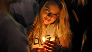 В Чебоксарах зажгут «Свечу памяти». В руках каждого участника будет главный символ акции