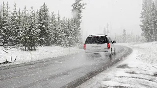 Воздерживайтесь от поездок и одевайтесь по погоде