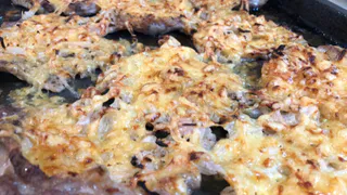 Когда узнала, как готовят мясо «Чиполлино», другие рецепты ушли на второй план. Делюсь секретом