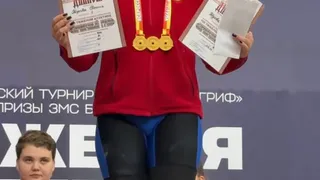Тяжелоатлетка из Коми завоевала золото "Серебряного Грифа" в Туле