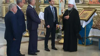 Представитель Президента посетил Свенский монастырь и школу №59