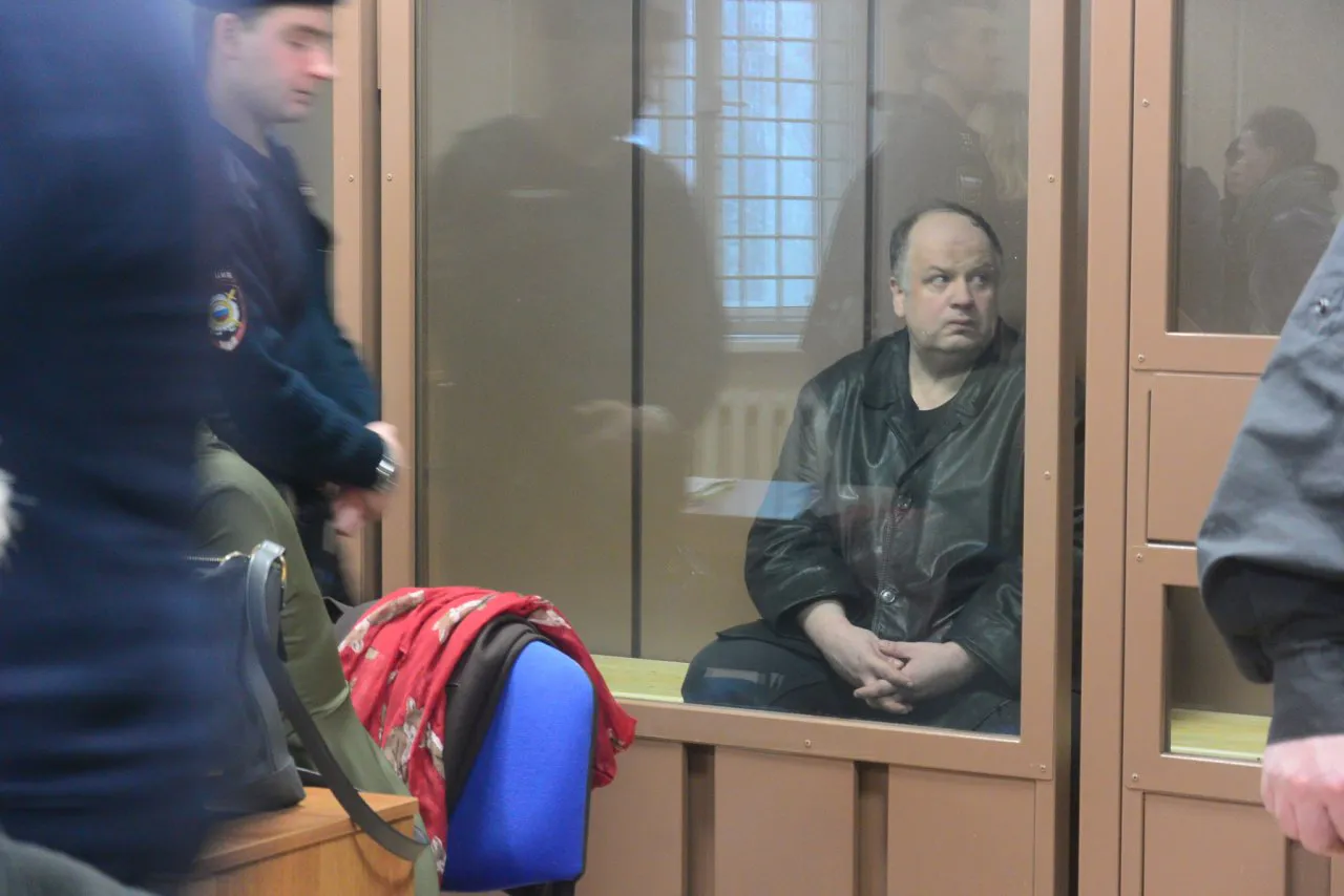 «Его забрали прямо из больницы», - двоюродная сестра задержанного ректора РГУ рассказала о здоровье брата