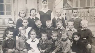 Минниханов в первом классе: пресс-секретарь раиса Татарстана опубликовала фото