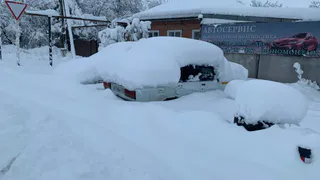 «Где вся снегоуборочная техника?»: рязанец пожаловался на нечищеные дороги и сбои транспорта