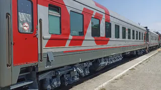 "Мне плевать на нормативы": кричала наша попутчица с требованием выключить кондиционер в душном поезде РЖД