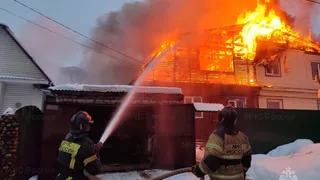 В Александрове произошёл крупный пожар в жилом доме