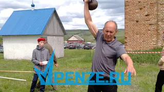 Пензенский экоактивист поднял 201 раз 16-килограммовую гирю