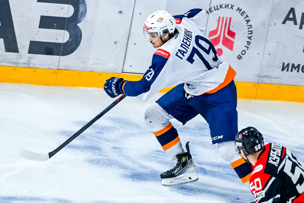 «Кузня» не смогла переломить ход серии: «Магнитка» одержала вторую победу подряд