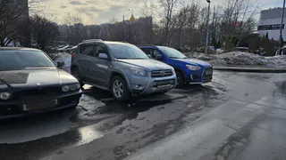 В Нижнекамске водитель ездил с запрещенным символом