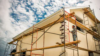 России больше всего нужны сварщики, маляры и крановщики