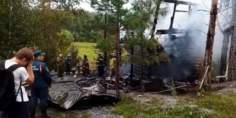 Погибший при пожаре на базе отдыха подросток оказался сыном миасского депутата