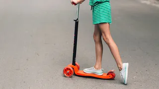 Ребенок на самокате пострадал в ДТП в Челябинской области