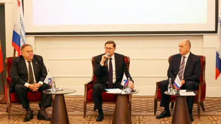 Во Владимире прошел профсоюзный форум ЦФО «Социальное партнёрство – вектор развития здравоохранения»