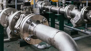 Гусь-Хрустальный прокурор посетил производство трубопроводной арматуры