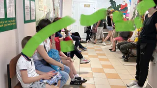 Жители Рязани пожаловались на огромную очередь в детском травмпункте