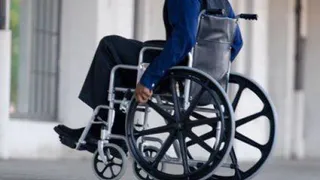 Инвалида никто не встретил...