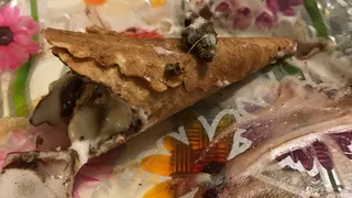 В лакомстве, купленном в рязанском магазине, женщина нашла что-то непонятное