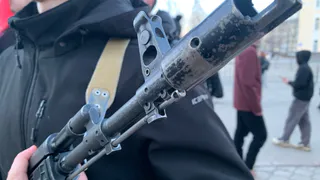 В Челябинской области поймали мужчин на снегоходах с оружием