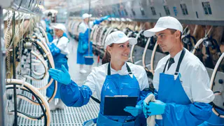 «Агропромкомплектация» повысила зарплаты сотрудников в Рязанской области на 15%