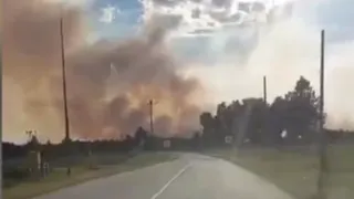 Видео: село Шехмино охватило пламя