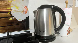 Можно ли выливать кипяток в раковину: сантехник дал четкий ответ — большинство людей совершают роковую ошибку