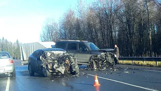 На федеральной трассе  «Золотое кольцо» во Владимирской области автомобили столкнулись бамперами