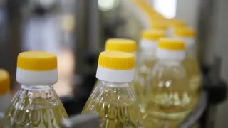 Если видите его, берите сразу: в Роскачестве назвали лучшие марки подсолнечного масла