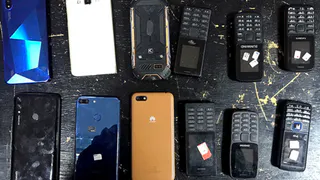 В рязанскую ИК №3 пытались пронести 12 мобильных телефонов