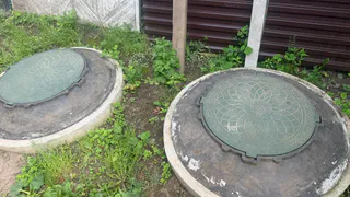 Дышать почти невозможно: жители Рязани продолжают жаловаться на потоки канализации, заливающие улицы