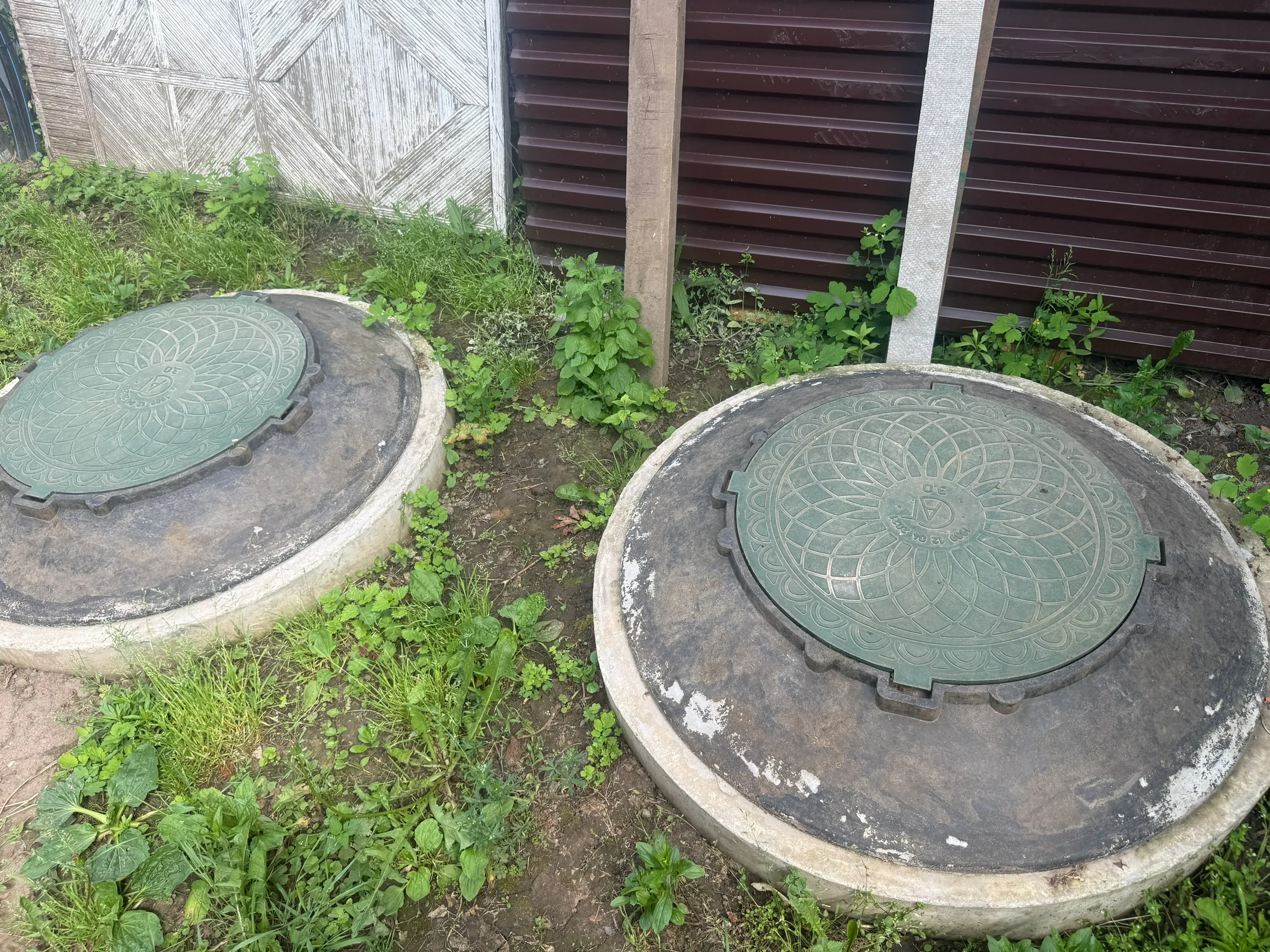 «Подвал заливает, запах невыносимый»: жительница дома на Горького пожаловалась на бездействие служб