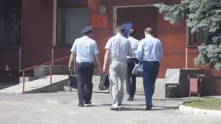 Полиция пришла в кабинет главы Фокинского района Брянска Мануева