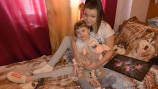 Молодая мама Женя Шуманова: «Уже два года я не могу ходить»