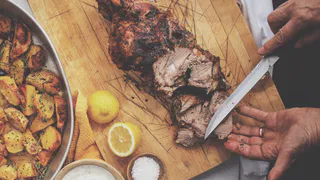 Наконец-то узнала как правильно готовить свиную вырезку: запекаю мясо при правильной температуре и на стол - гости в восторге