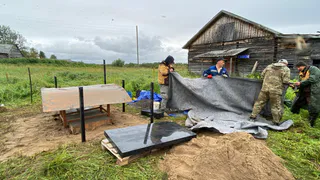 В Усинске активно обновляют военные мемориалы