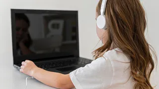 Мошенники обманули магнитогорского школьника на 74 тысячи рублей