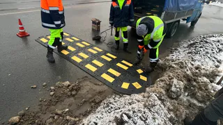 В Сыктывкаре на аварийном выезде у "Макси" установят "лежачие полицейские"