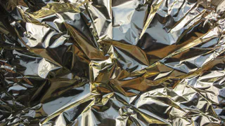 Матовая или блестящая сторона: как правильно использовать фольгу при запекании - запомните это раз и навсегда