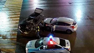 На площади Ленина столкнулись две легковушки