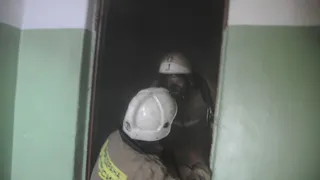 32 человека эвакуировали из горящей многоэтажки в Сасово