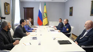 Мельниченко обсудил с Бабаевым развитие агрохолдинга «Далмате» в регионе