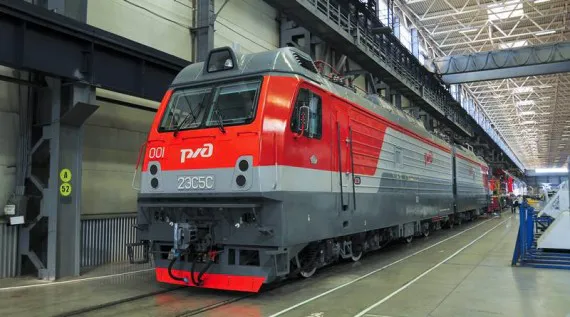 Глава "РЖД" презентовал в Брянске новейший электровоз
